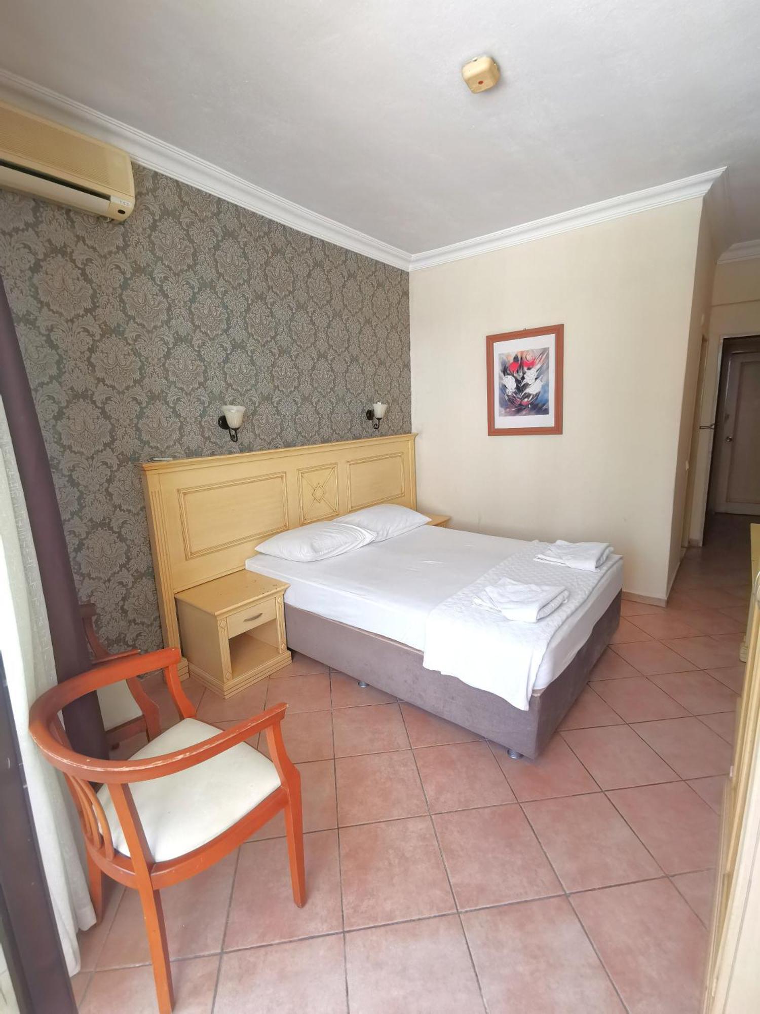 Intermar Hotel Мармарис Екстериор снимка